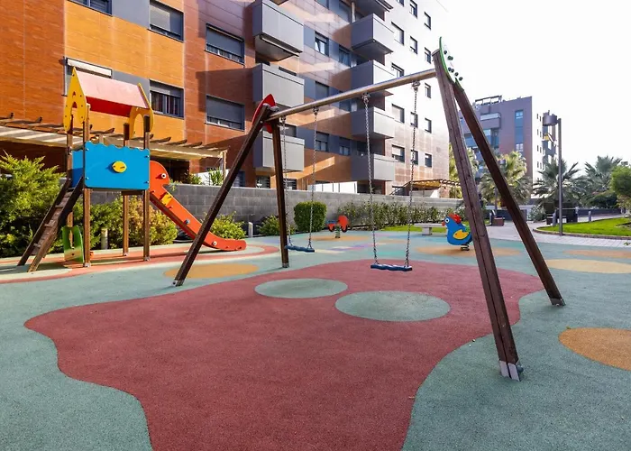 Apartamento Forum-Ciencias Con Piscina, Gym & Parking